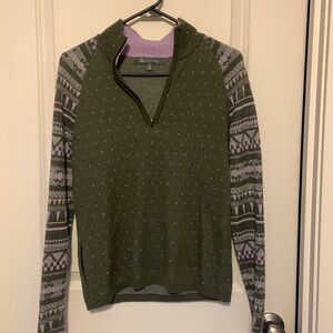 Title 9 sweater